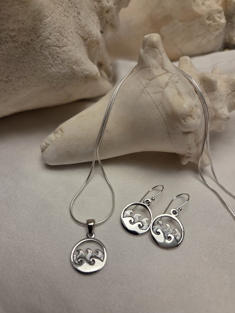 Catch The Wave Sterling Silver Necklace And Earring Set